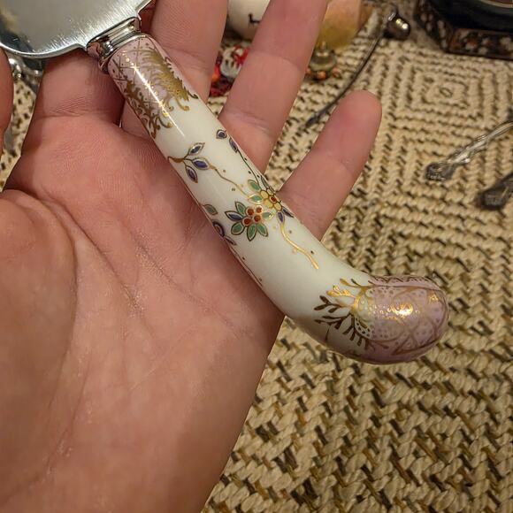 Vintage Prill Sheffield England Pie Cake Server Floral Purple Porcelain Handle. - Picture 4 of 16